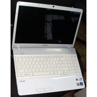Ноутбук Sony Vaio VPCEB3E1R (Intel Pentium P6100 (2x2.0Ghz) /4096Mb DDR3 /320Gb /Radeon HD5470 /15.5" TFT 1366x768) - Липецк